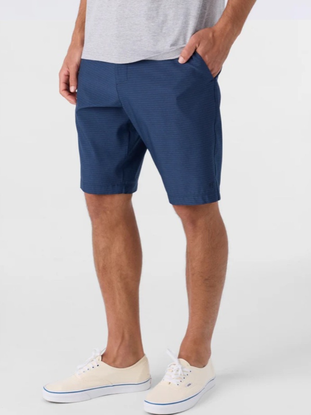 Hang Ten Men's Everyday Hybrid Short Waist 34